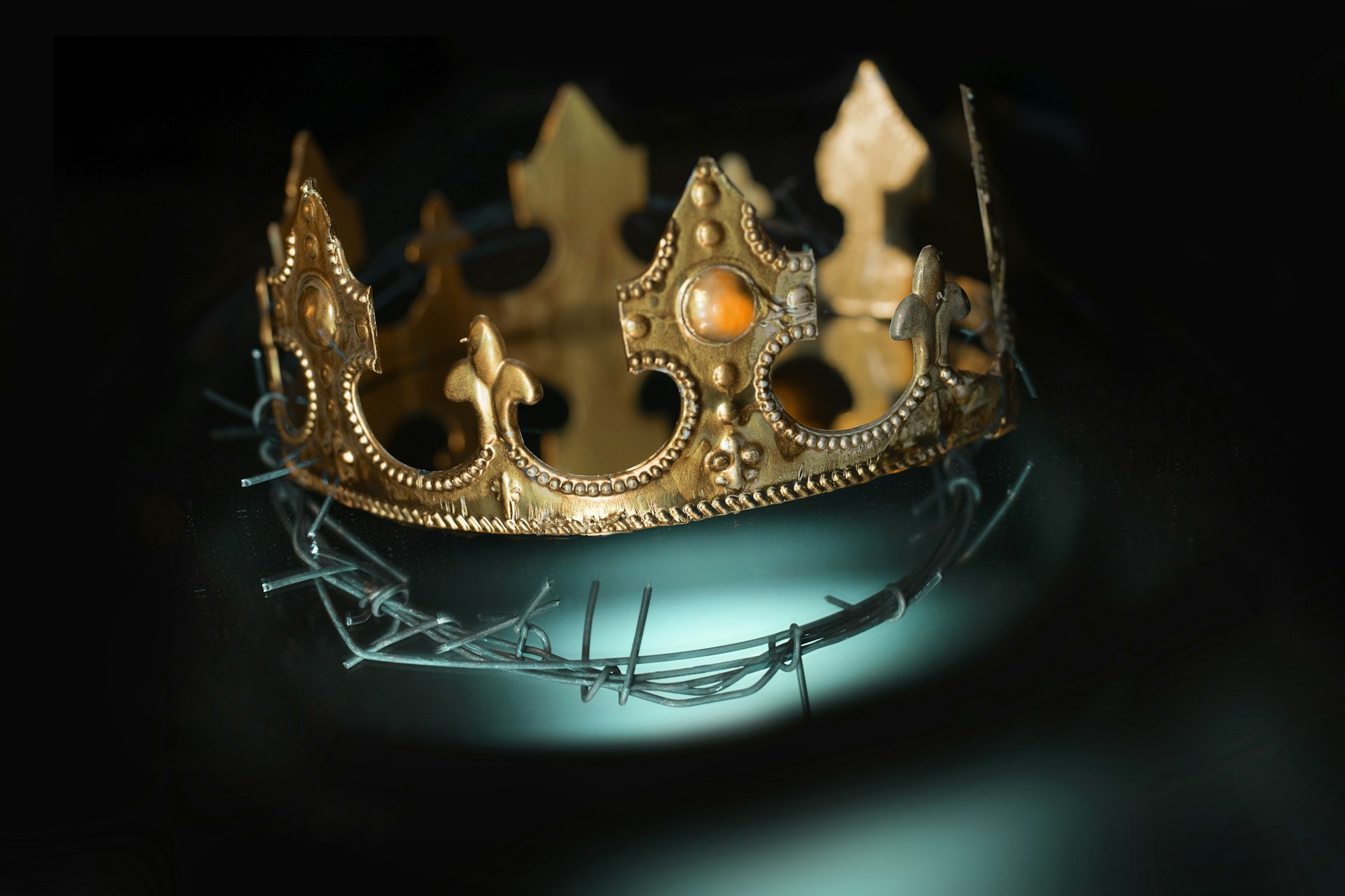 The Crown Family Ancestry in England and How to Build a Legacy